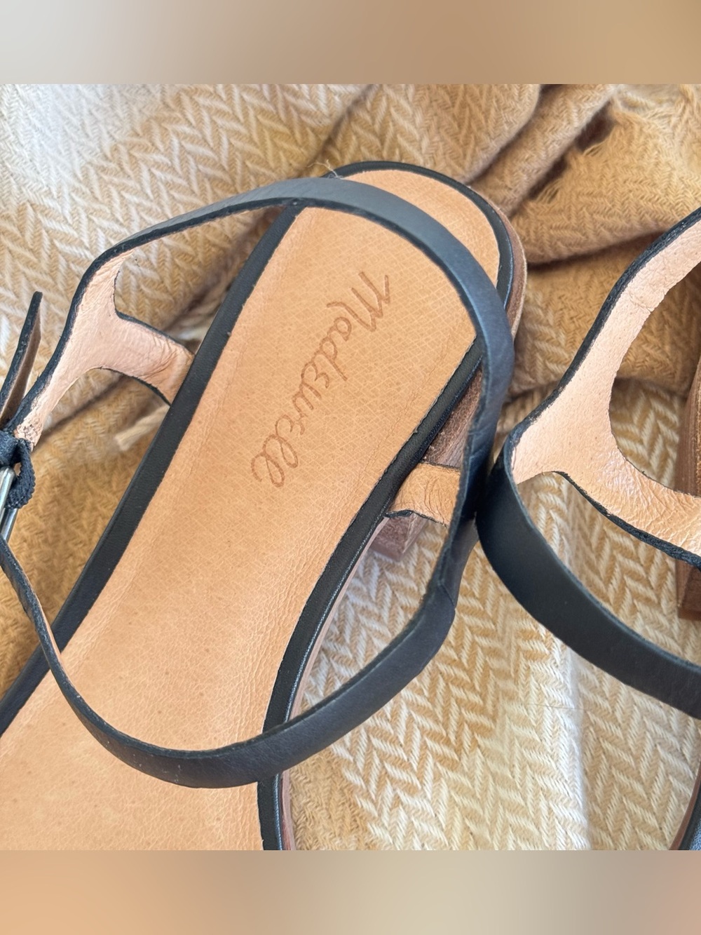 Madewell The Louise Black Leather Strappy Sandals 1.5” Block Heel Size 9 - Picture 3 of 7